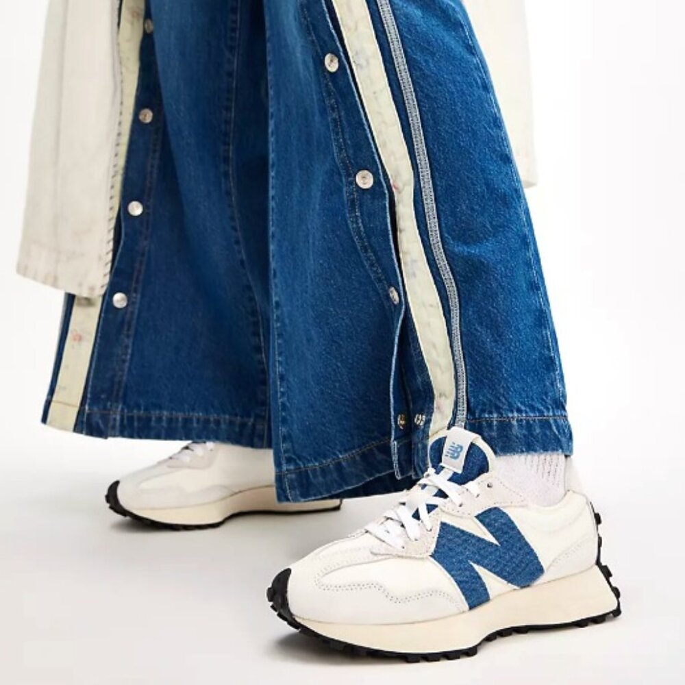 New Balance 327 Women's Sneakers Shoes Casual White Denim Canvas size 6